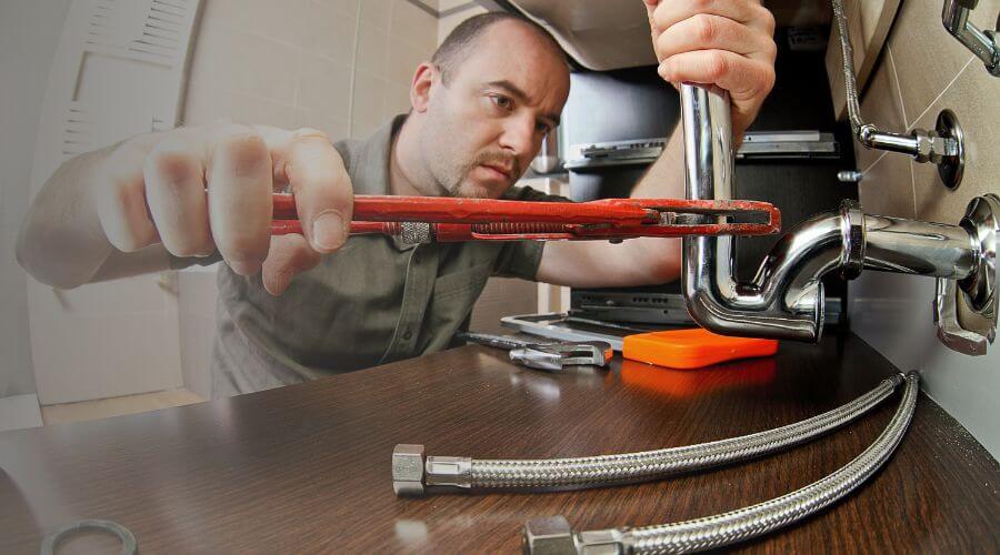 Expert burst pipe repair services in Otsego, MI